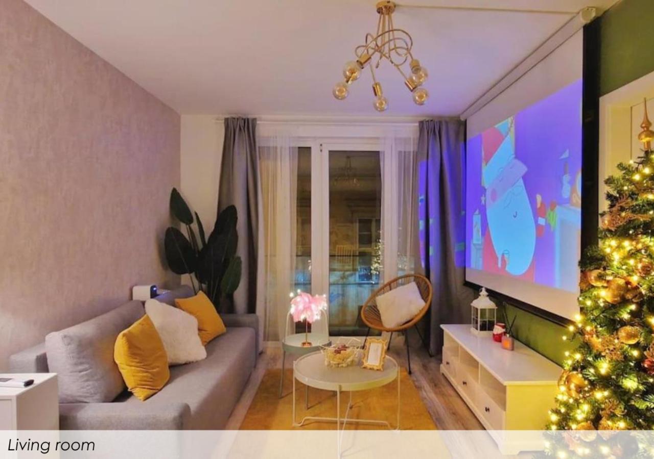 A104 - Liberty Bridge Projection Home With Free Parking Budapeşte Dış mekan fotoğraf
